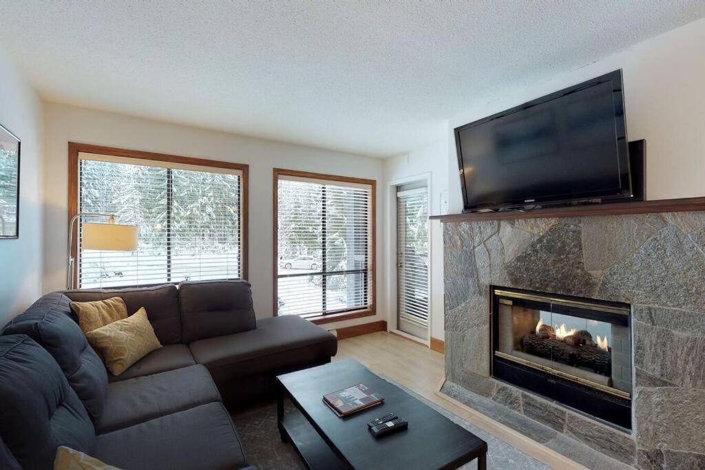 Powderhorn By Whistler Blackcomb Vacation Rentals Екстер'єр фото