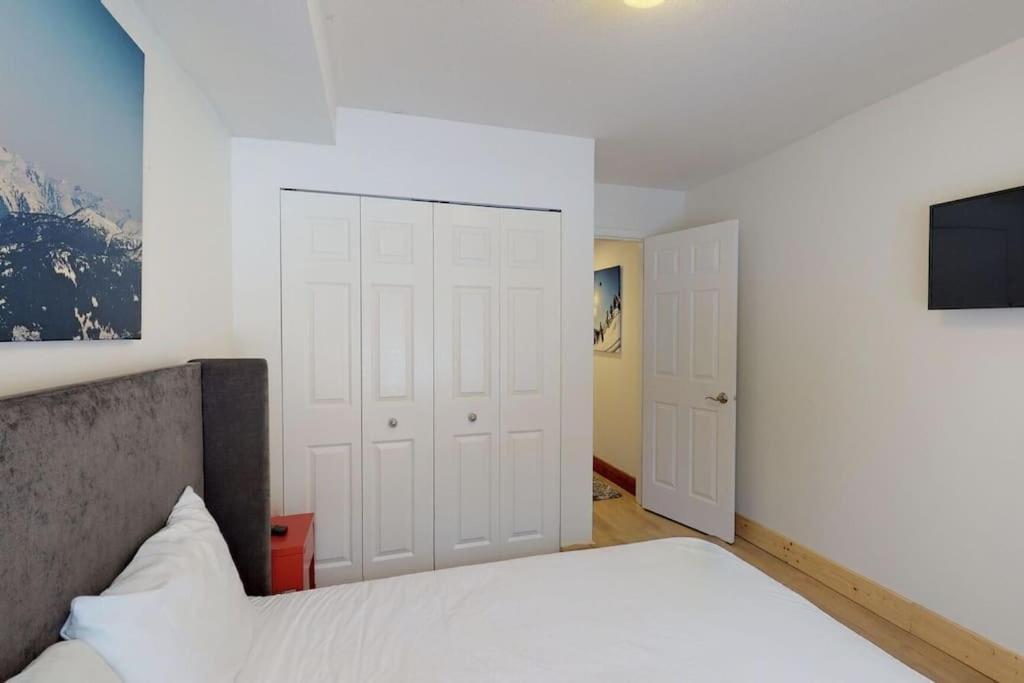 Powderhorn By Whistler Blackcomb Vacation Rentals Екстер'єр фото